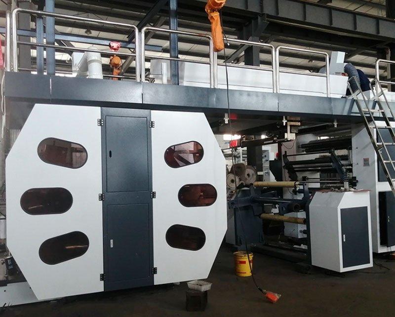 Machine d'impression flexo à tambour central (150-180 m/min)