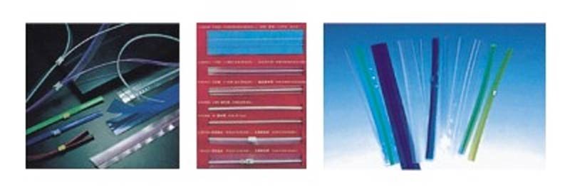 Machine de soufflage de film à fermeture éclair